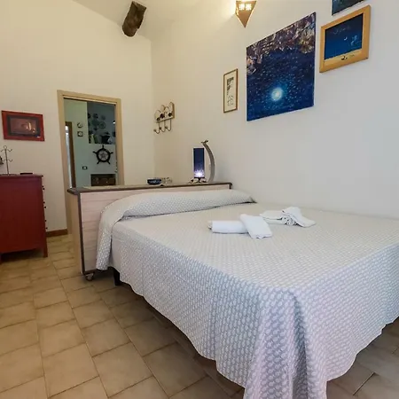 The Captain's House Apartment