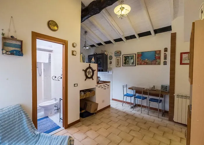 The Captains House - Quiet Near Monterosso al Mare